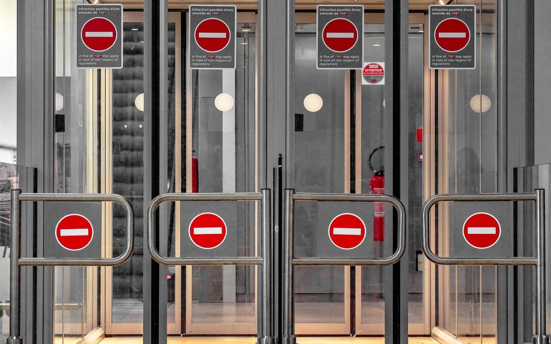 NO ENTRY